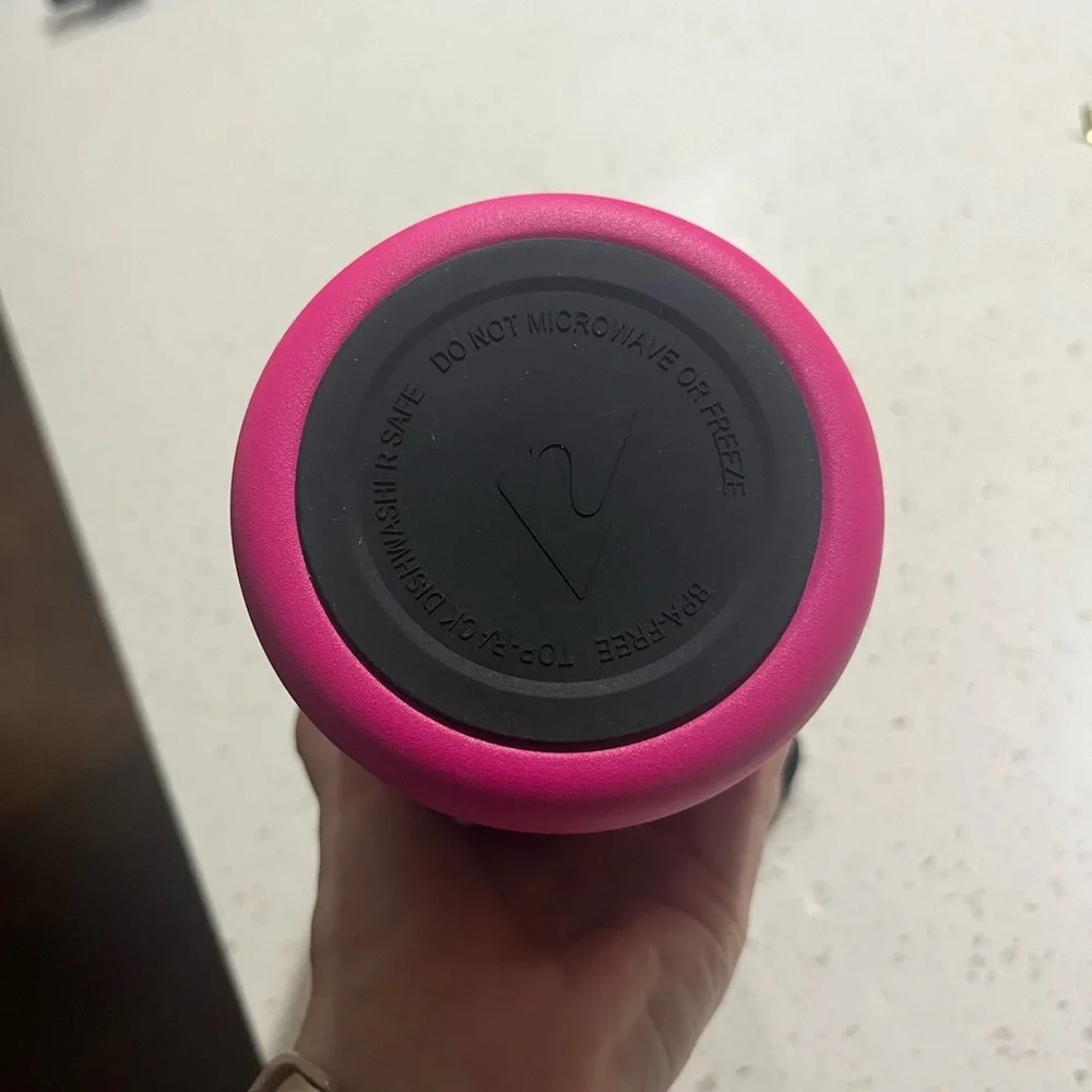 Ozark Trail 32oz Hot Pink Water Bottle